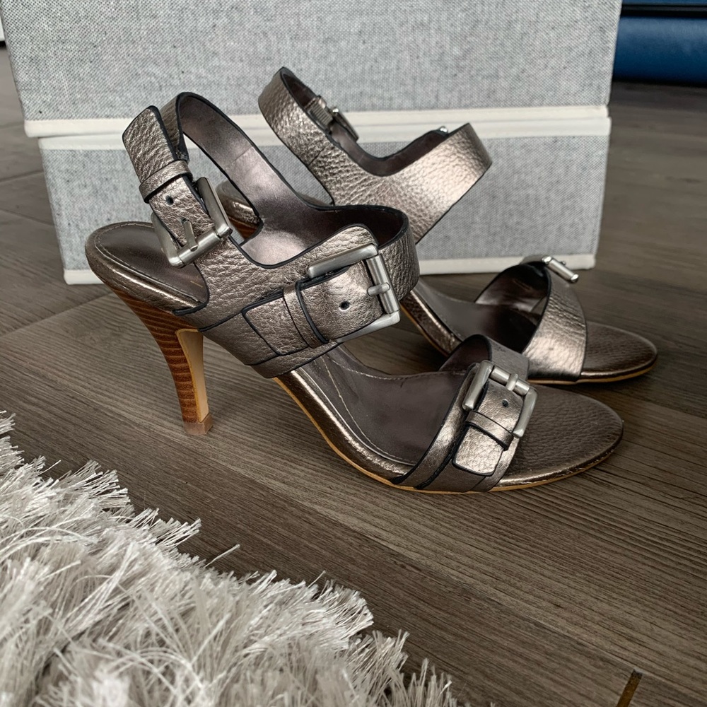 Isola Heels